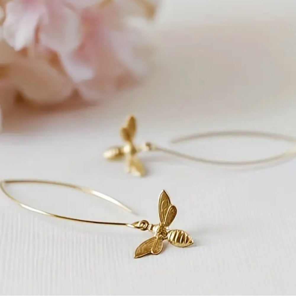 Gold Honey Bee Hoop Earrings